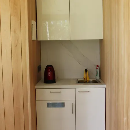 Dom wakacyjny Minimaja Saunaga Vaatega Maennimetsale *